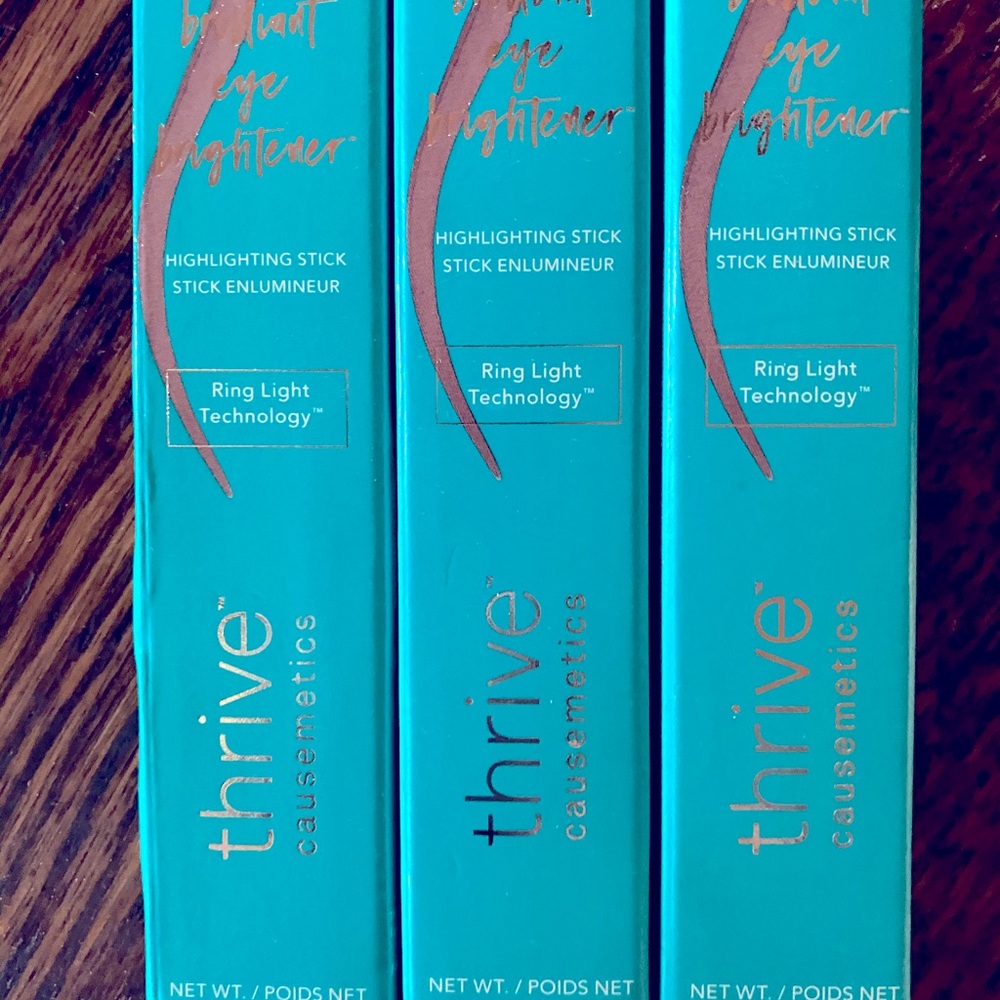 Thrive Eye Brightener Muna